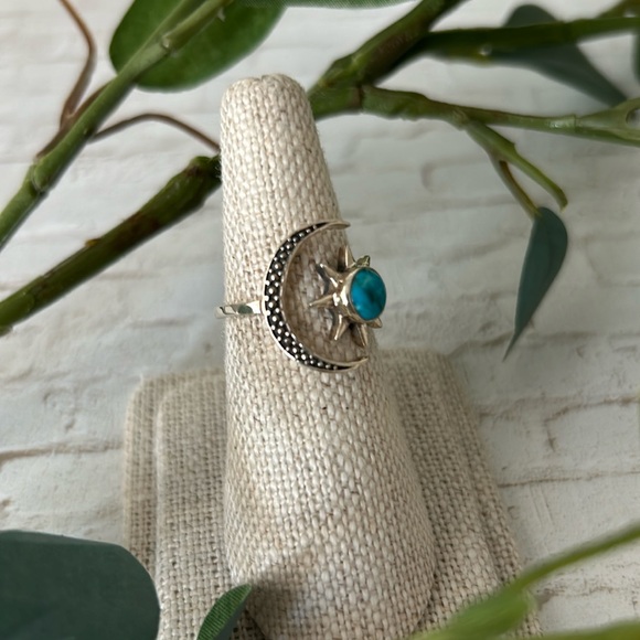 Sterling Silver Turquoise Sun and Moon Ring NWOT - Picture 4 of 16